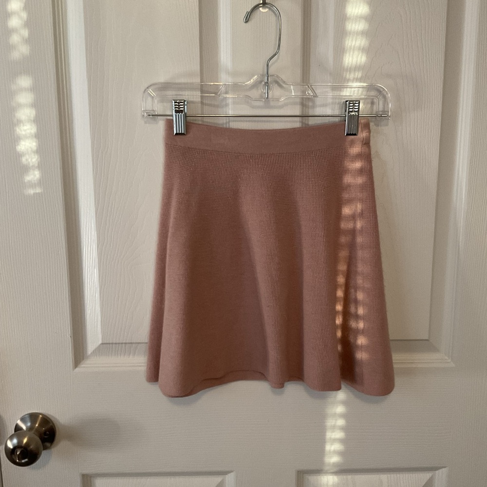 Elegant Tan Women's Skirt